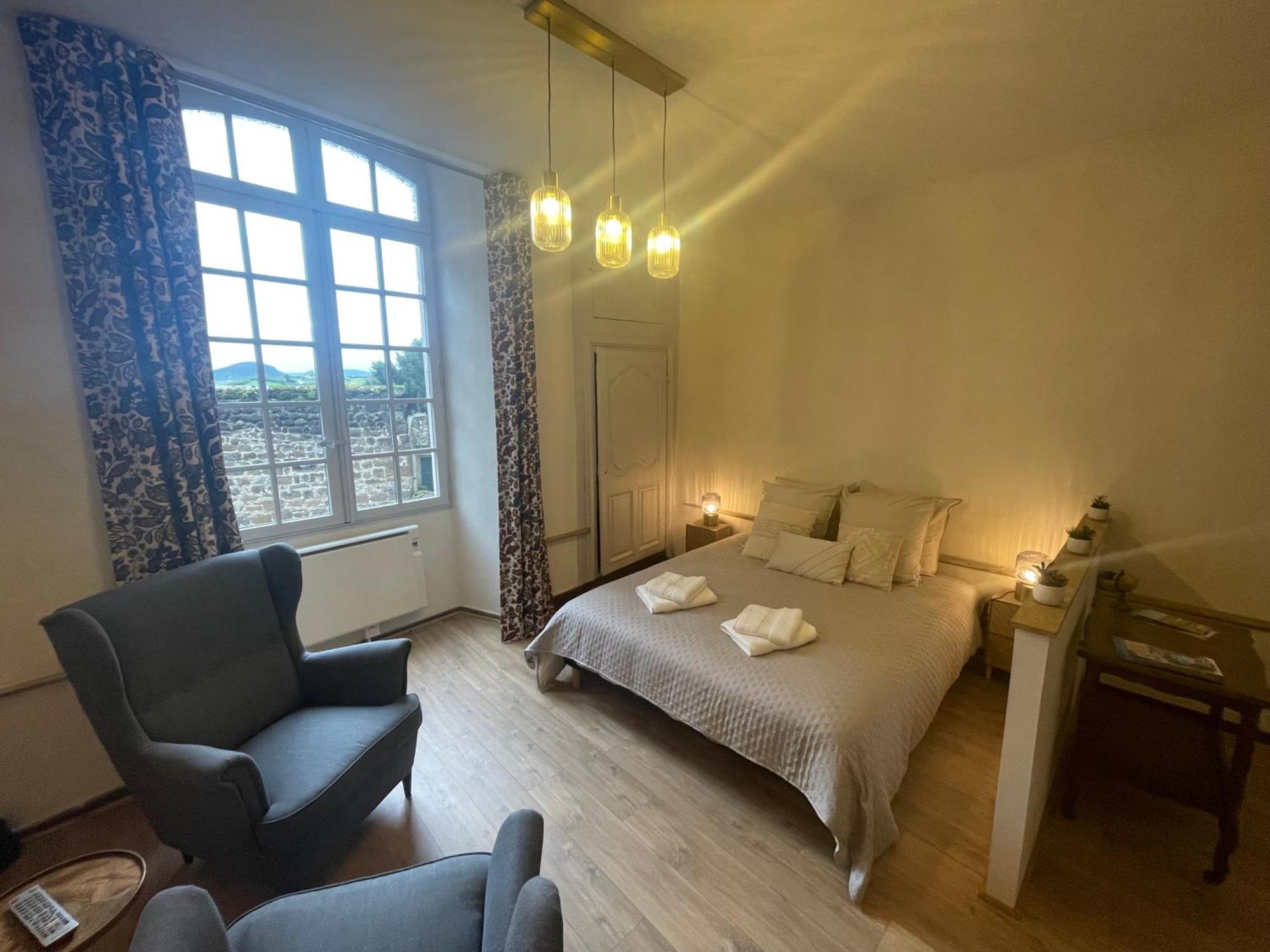 Aux Portes Du Mont Anis Le Puy-en-Velay Dış mekan fotoğraf